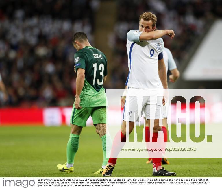 England s Harry Kane looks on dejected during the world cup qualifying match at Wembley Stadium, London. Picture date 5th October 2017. Picture credit should read: David Klein Sportimage .