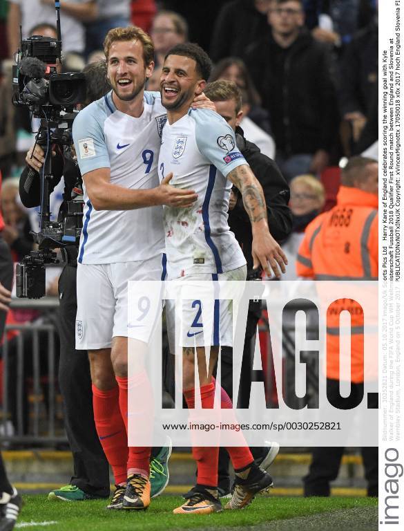 Harry Kane of England celebrates scoring the winning goal with Kyle Walker of England during the FIFA World Cup WM Weltmeisterschaft Fussball 2018 Qualifier First Round match between England and Slovenia at Wembley Stadium, London, England on 5 October 2017.
