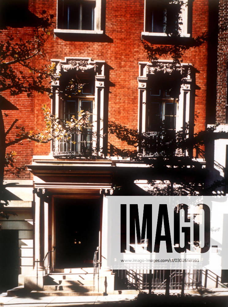 Andy warhol s Manhatten Townhouse Exterior of Andy Warhol s Manhatten Town House, Credit:Photoshot Avalon United Kingdom