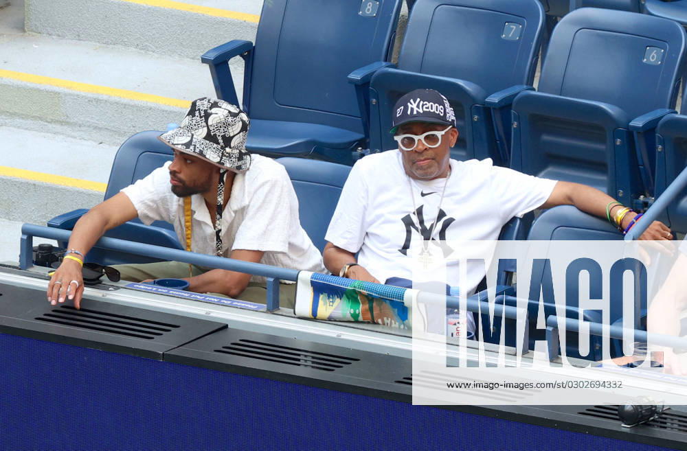 US Open - Celebs In The Stands Director Spike Lee with his son Jakson Lee attend the Novak Djokovic s game round of 16 at The US Open in New York City, NY, USA on September 3, 2023. Photo by Dylan Travis ABACAPRESS.COM New York City NY United States
