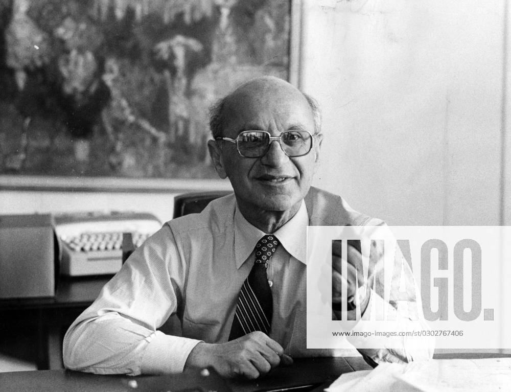 Dr. Milton Friedman, University of Chicago economics professor, circa Nov. 23, 1976. - ZUMAm67_ 20230831_zaf_m67_059