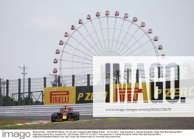 free practice 3, Daniel Ricciardo (AUS) Red Bull Racing RB13 Japanese Grand Prix, Suzuka 05 - 08 October 2017 07.10.2017- free practice 3, Daniel Ricciardo (AUS) Red Bull Racing RB13