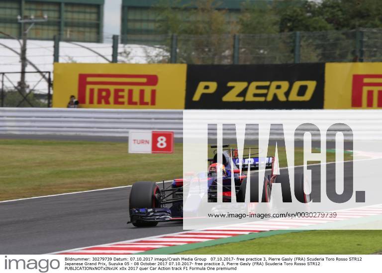 free practice 3, Pierre Gasly (FRA) Scuderia Toro Rosso STR12 Japanese Grand Prix, Suzuka 05 - 08 October 2017 07.10.2017- free practice 3, Pierre Gasly (FRA) Scuderia Toro Rosso STR12