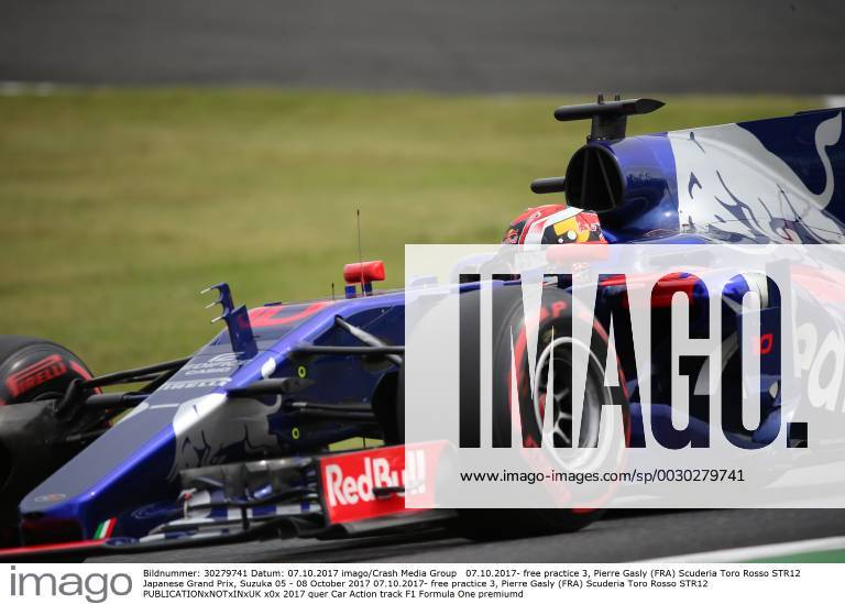 free practice 3, Pierre Gasly (FRA) Scuderia Toro Rosso STR12 Japanese Grand Prix, Suzuka 05 - 08 October 2017 07.10.2017- free practice 3, Pierre Gasly (FRA) Scuderia Toro Rosso STR12