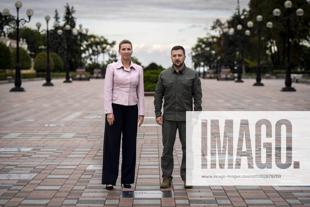 Ukrainian President Volodymyr Zelenskyj and Denmarks Prime Minister Mette Frederiksen during a press conference in front of the presidential palace in Kyiv, Ukraine, Wednesday, September 6, 2023 , Kyiv Ukraine