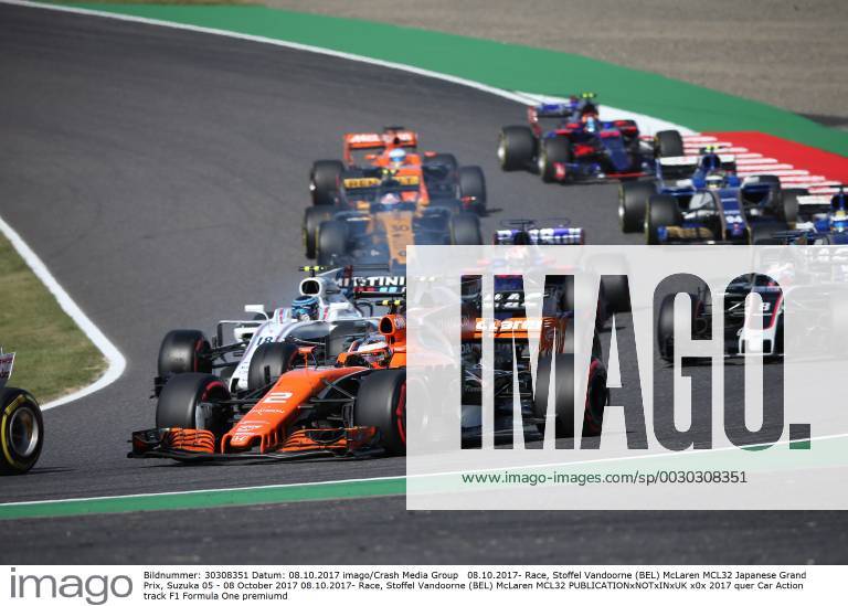 Race, Stoffel Vandoorne (BEL) McLaren MCL32 Japanese Grand Prix, Suzuka 05 - 08 October 2017 08.10.2017- Race, Stoffel Vandoorne (BEL) McLaren MCL32