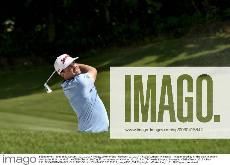 Kuala Lumpur, Malaysia - Keegan Bradley of the USA in action during the first round of the CIMB Classic 2017 golf tournament on October 12, 2017 at TPC Kuala Lumpur, Malaysia. CIMB Classic 2017 - Day 1 - ZUMAn230 20171012_zaa_n230_054