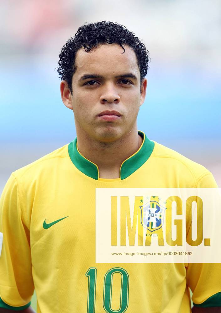 Lulinha (Brasilien U 17) - Hymne Fußball Länderspiel Herren U 17 WM 2007, U17, Junioren, Nationalteam, Nationaltrikot Porträt Jeju Fußball Länderspiel Herren U 17 WM 2007, U17, Junioren, Nationalteam, Nationaltrikot Porträt Jeju