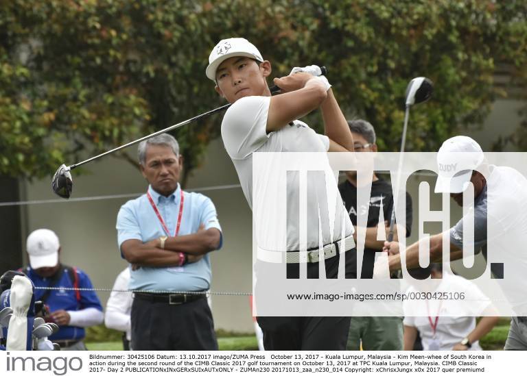 Kuala Lumpur, Malaysia - Kim Meen-whee of South Korea in action during the second round of the CIMB Classic 2017 golf tournament on October 13, 2017 at TPC Kuala Lumpur, Malaysia. CIMB Classic 2017- Day 2 - ZUMAn230 20171013_zaa_n230_014
