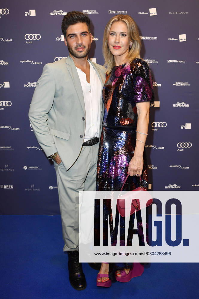 Wolke Hegenbarth with partner Oliver Vaid at the award ceremony of the German Acting Award 2023 at the restaurant Spindler Klatt Berlin, 15 09 2023 Foto:xN.xKubelkax xFuturexImagex schauspielpreis_3869