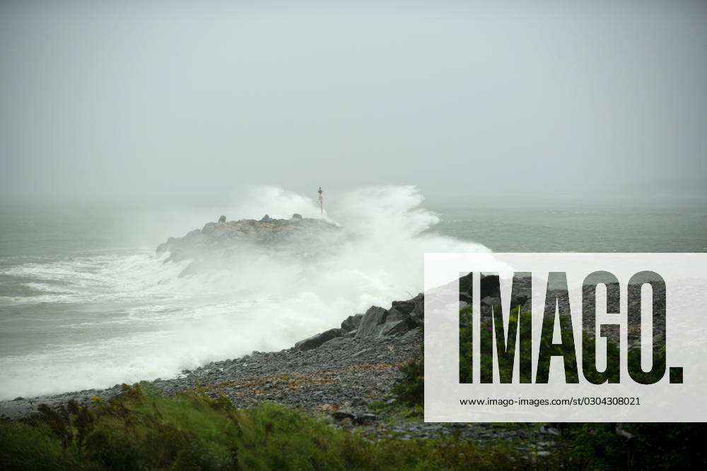 Waves crash against a breakwater in Port Maitland, N.S. as post-tropical cyclone Lee approaches on Saturday, Sept. 16, 2023. Port Maitland Canada - ZUMAc35_ 20230916_zaf_c35_024