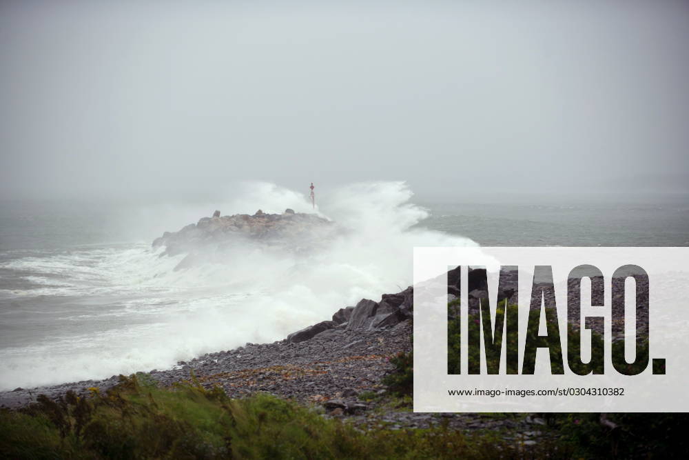 Waves crash against a breakwater in Port Maitland, N.S. as post-tropical cyclone Lee approaches on Saturday, Sept. 16, 2023. Port Maitland Canada - ZUMAc35_ 20230916_zaf_c35_042