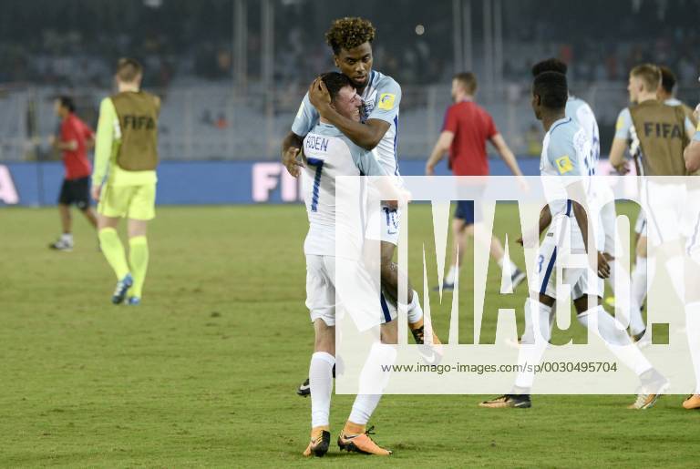 India: England and Japan Round of sixteen matches Angel Gomes and Philip Foden of England celebrates the win against Japan during the FIFA U 17 World Cup India 2017 round of sixteen match in Kolkata. Player of England and Japan in action during the FIFA U 17 World Cup India 2017 Round of Sixteen match on October 17, 2017 in Kolkata. Kolkata West Bengal India Kolkata SaikatxPaulx xPacificxPress