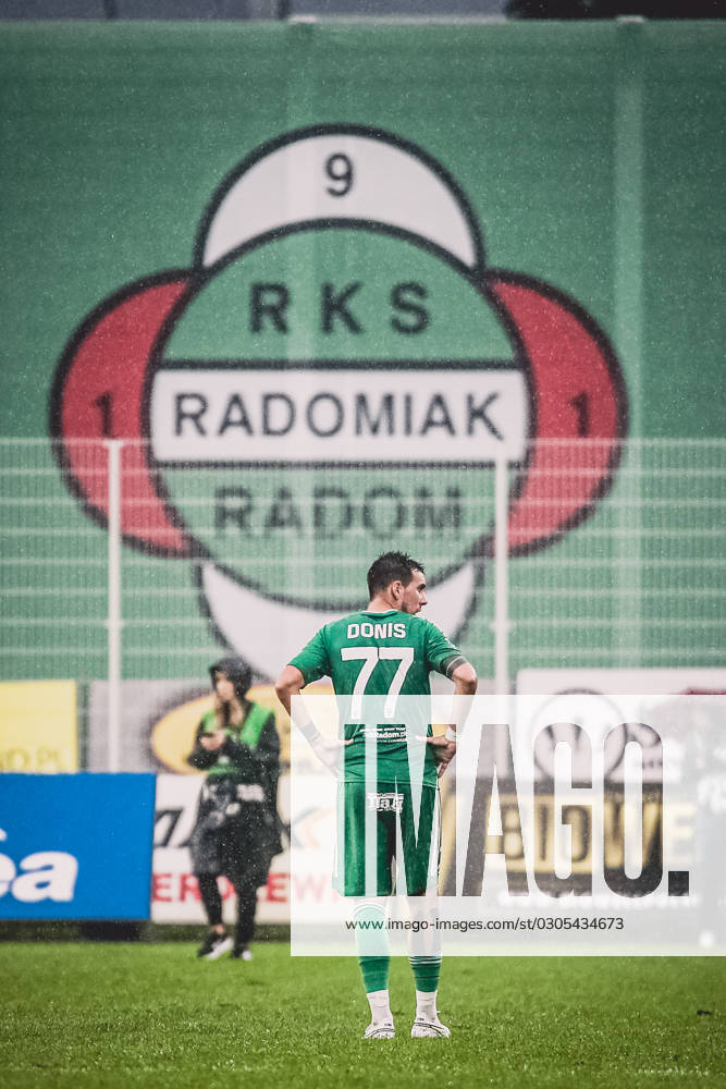RADOM 23.09.2023 MECZ 9. KOLEJKA PKO EKSTRAKLASA SEZON 2023 24 --- POLISH FOOTBALL TOP LEAGUE MATCH: RADOMIAK RADOM - PUSZCZA NIEPOLOMICE FOT. Kacper Pacocha 400mm NEWSPIX.PL --- Newspix.pl 080_PAC_0679