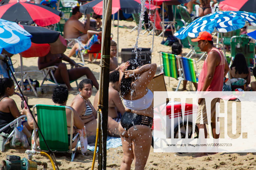 Movement of bathers on the red beach Rio de Janeiro (RJ) 09 25 2023 - BEACH WEATHER WEATHER - Movement of bathers on Vermelha beach, in Urca, south of Rio de Janeiro, this Monday (25) (Foto: Erica Martin Thenews2 imago images) Movement of bathers on the red beach