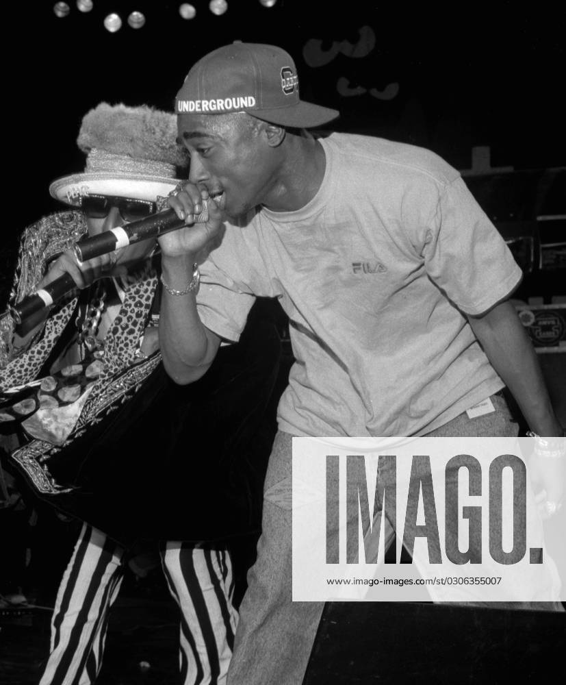 **FILE PHOTO** Man Arrested In Connection with the 1996 Murder Of Tupac Shakur** Digital Underground (with Tupac Shakur) performing in 1991.