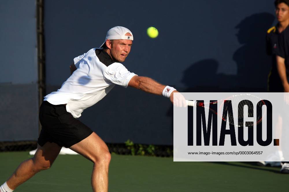 Rainer Schüttler (Deutschland) Tennis Herren US Open 2007, Grand Slam, ATP Tour Einzelbild Flushing Meadow New York, NY, N Y Dynamik, Tennis Herren US Open 2007, Grand Slam, ATP Tour Einzelbild Flushing Meadow New York, NY, N Y Dynamik,
