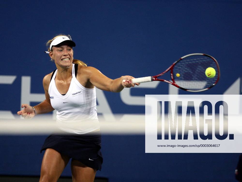 Angelique Kerber (Deutschland) Tennis Damen US Open 2007, Grand Slam, WTA Tour Einzelbild Flushing Meadow New York, NY, N Y Anstrengung, Dynamik, Tennis Damen US Open 2007, Grand Slam, WTA Tour Einzelbild Flushing Meadow New York, NY, N Y Anstrengung, Dynamik,