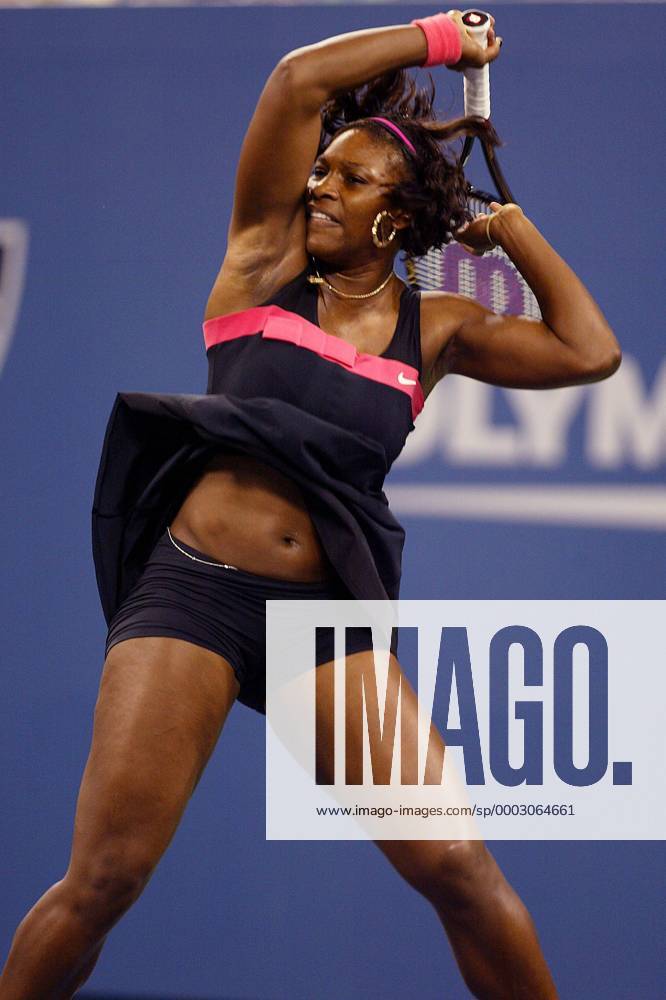 Serena Williams (USA) - (NYP20070827270) Tennis Damen US Open 2007, Grand Slam, WTA Tour Einzelbild Flushing Meadow New York, NY, N Y Dynamik, Sinnlichkeit, Tennis Damen US Open 2007, Grand Slam, WTA Tour Einzelbild Flushing Meadow New York, NY, N Y Dynamik, Sinnlichkeit,
