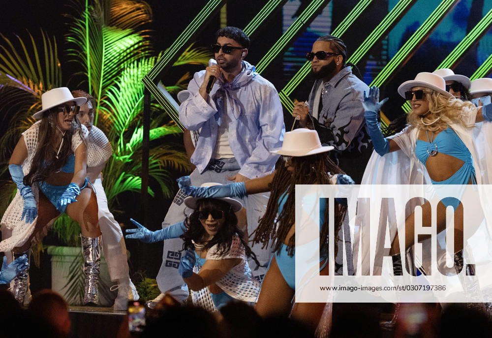 Justin Quiles & El Alfa perform at the 2023 Latin Billboard Music Awards at the University of Miami, Watsco Center, Thursday, October 05, 2023 in Coral Gables, Florida. MIA20231005154 GARYxIxROTHSTEIN