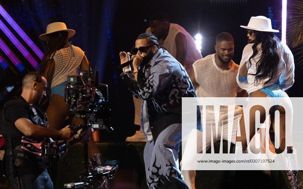 Justin Quiles & El Alfa perform at the 2023 Latin Billboard Music Awards at the University of Miami, Watsco Center, Thursday, October 05, 2023 in Coral Gables, Florida. MIA20231005151 GARYxIxROTHSTEIN