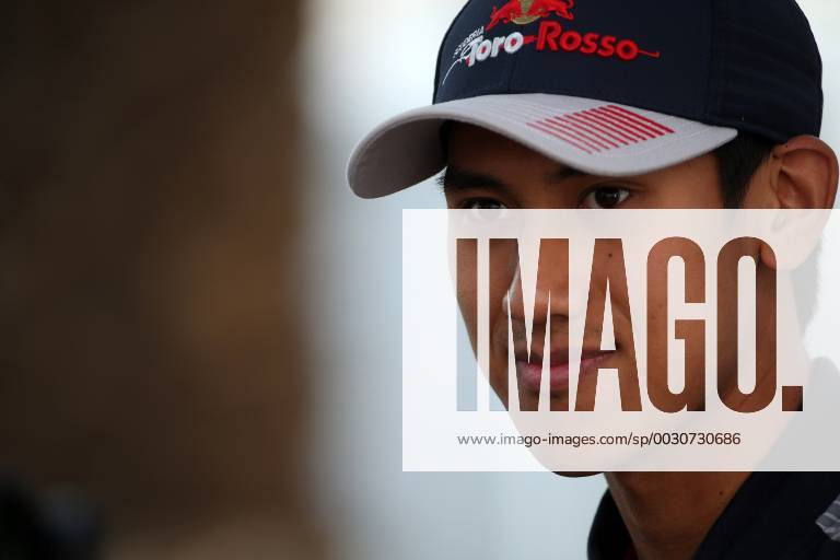 Sean Gelael (INA) Test Driver, Scuderia Toro Rosso STR12 Mexican Grand Prix, Mexico City 26 - 29 October 2017 26.10.2017 - Sean Gelael (INA) Test Driver, Scuderia Toro Rosso STR12