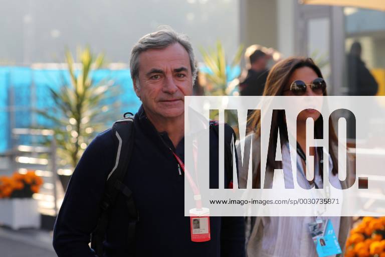 Carlos Sainz (ESP) WRC Motorsport Rallye WM Champion former and his wife Reyes Vazquez de Castro, parents of Carlos Sainz Jr (ESP) Renault F1 Team RS17 Mexican Grand Prix, Mexico City 26 - 29 October 2017 27.10.2017 - Carlos Sainz (ESP) WRC Champion former and his wife Reyes Vazquez de Castro, parents of Carlos Sainz Jr (ESP) Renault Sport F1 Team RS17