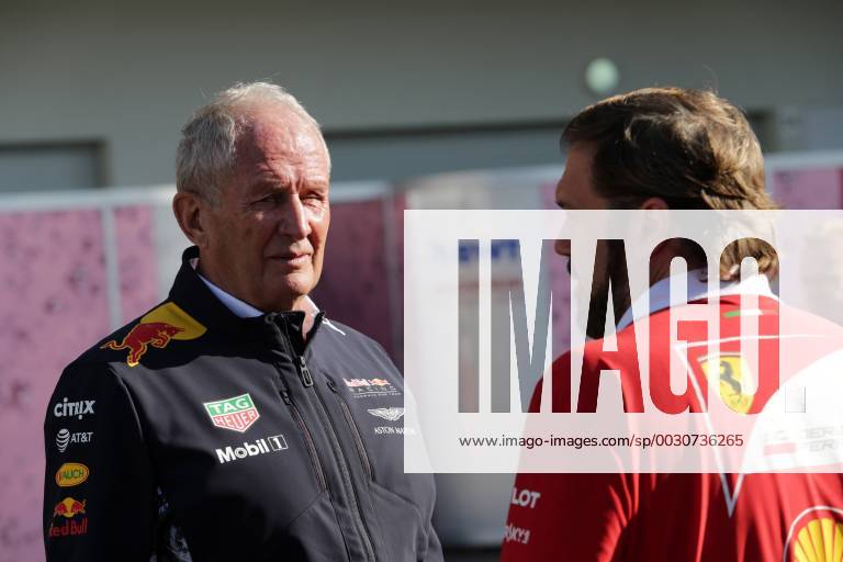 Free Practice 1, Helmut Marko (AUT), Red Bull Racing, Red Bull Advisor and Gino Rosato (CAN), Scuderia Ferrari Mexican Grand Prix, Mexico City 26 - 29 October 2017 27.10.2017 - Free Practice 1, Helmut Marko (AUT), Red Bull Racing, Red Bull Advisor and Gino Rosato (CAN), Scuderia Ferrari