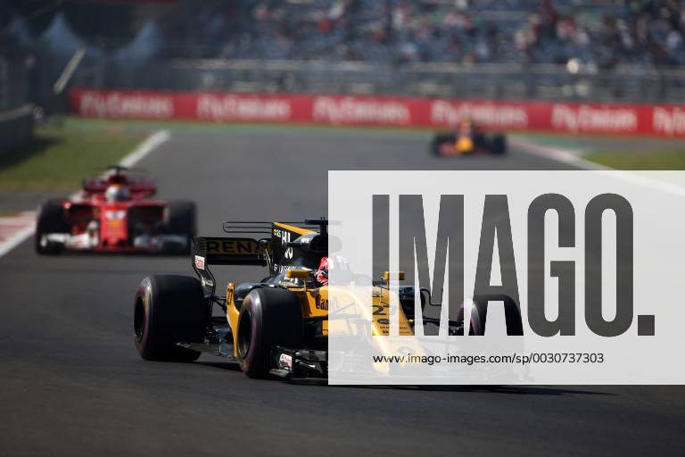 Free Practice 1, Nico Hulkenberg (GER) Renault F1 Team RS17 Mexican Grand Prix, Mexico City 26 - 29 October 2017 27.10.2017 - Free Practice 1, Nico Hulkenberg (GER) Renault Sport F1 Team RS17