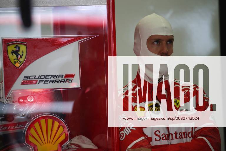 Free Practice 2, Sebastian Vettel (GER) Scuderia Ferrari SF70H Mexican Grand Prix, Mexico City 26 - 29 October 2017 27.10.2017 - Free Practice 2, Sebastian Vettel (GER) Scuderia Ferrari SF70H