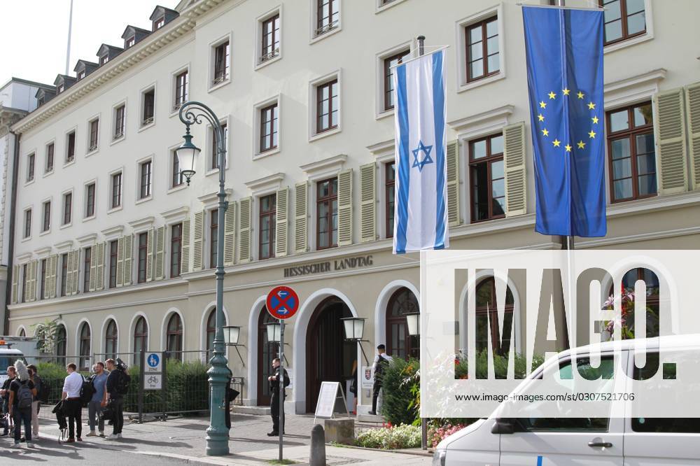 state election in Hesse The parliament in Wiesbaden on election day in front of the building is hoisted the flag of Israel