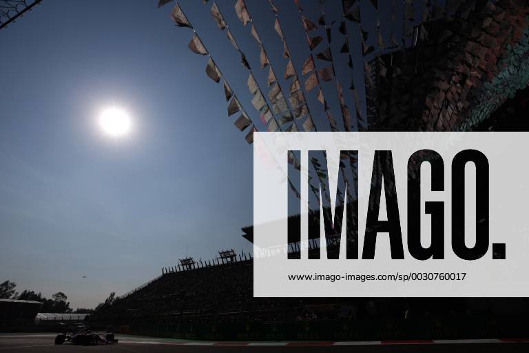 Free Practice 3, Esteban Ocon (FRA) Sahara Force India F1 VJM10 Mexican Grand Prix, Mexico City 26 - 29 October 2017 28.10.2017 - Free Practice 3, Esteban Ocon (FRA) Sahara Force India F1 VJM10