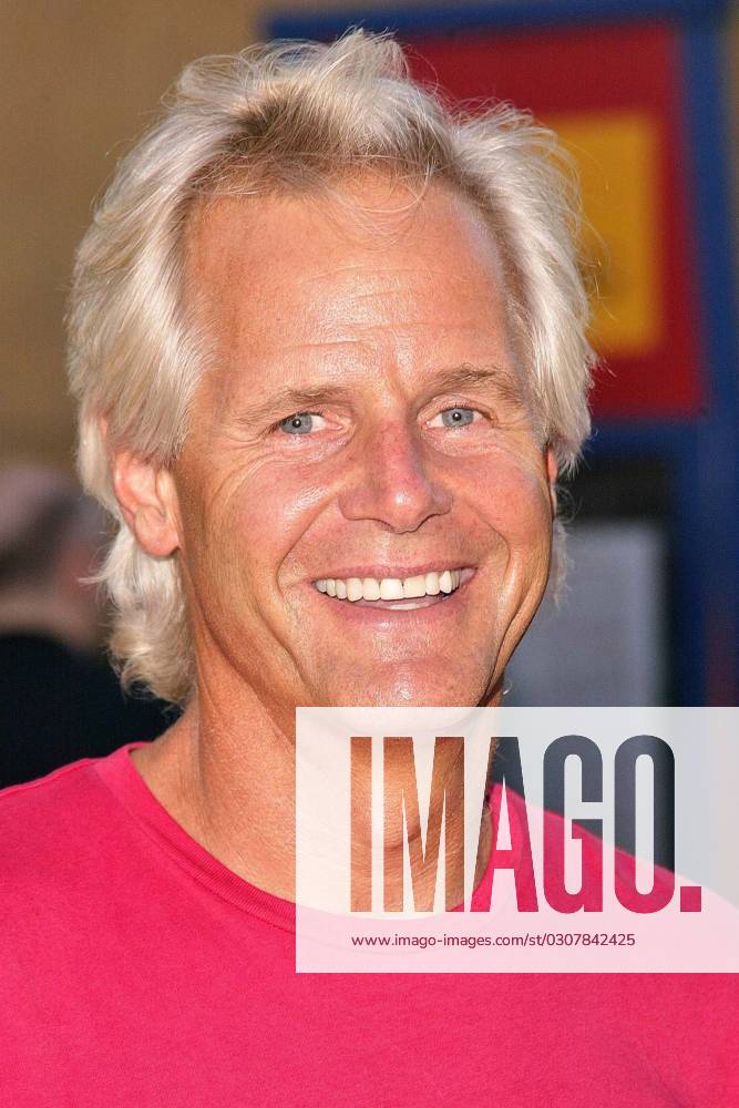 At the Los Angeles Premiere of Riding Giants at the Egyptian Theatre in Hollywood, CA. 07-06-04 Chris Carter at the Los Angeles Premiere of Riding Giants at the Egyptian Theatre in Hollywood, CA. 07-06-04 Hollywood Calif United States