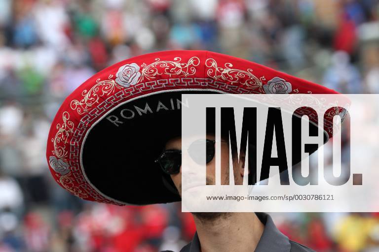 Formel 1, GP Mexiko, vor dem Start 29.10.2017 - Romain Grosjean (FRA) Haas F1 Team VF-17 Mexican Grand Prix, Mexico City 26 - 29 October 2017 29.10.2017 - Romain Grosjean (FRA) Haas F1 Team VF-17