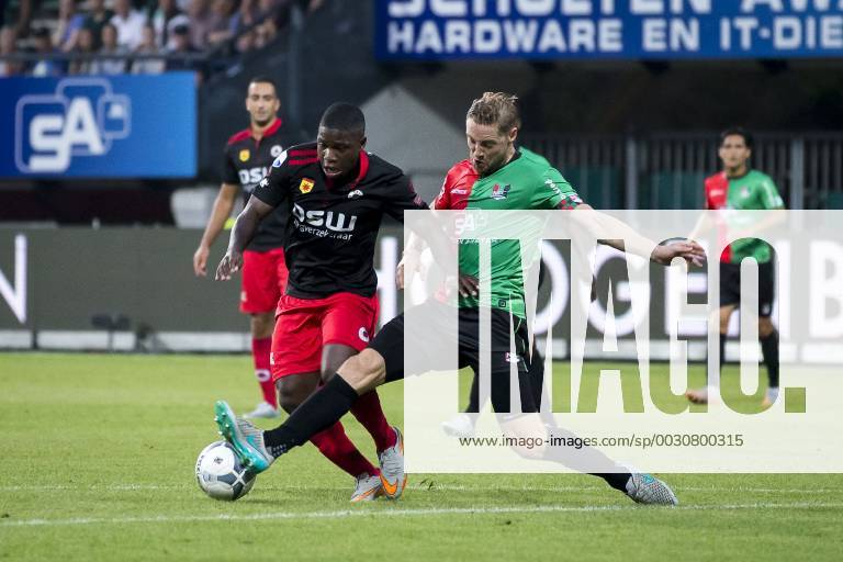 Nijmegen NEC Excelsior Football Eredivsie season 2015 2016 12 08 2015 Stadium the Goffert NEC player Clean from Eijden M Excelsior player Nigel Hasselbaink 2L NEC Excelsior
