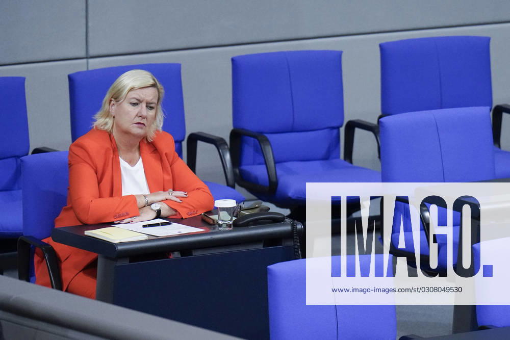 Eva Högl, Military Commissioner of the German Bundestag Session of the German Bundestag, Eva Högl, Military Commissioner of the German Bundestag Berlin Berlin GER
