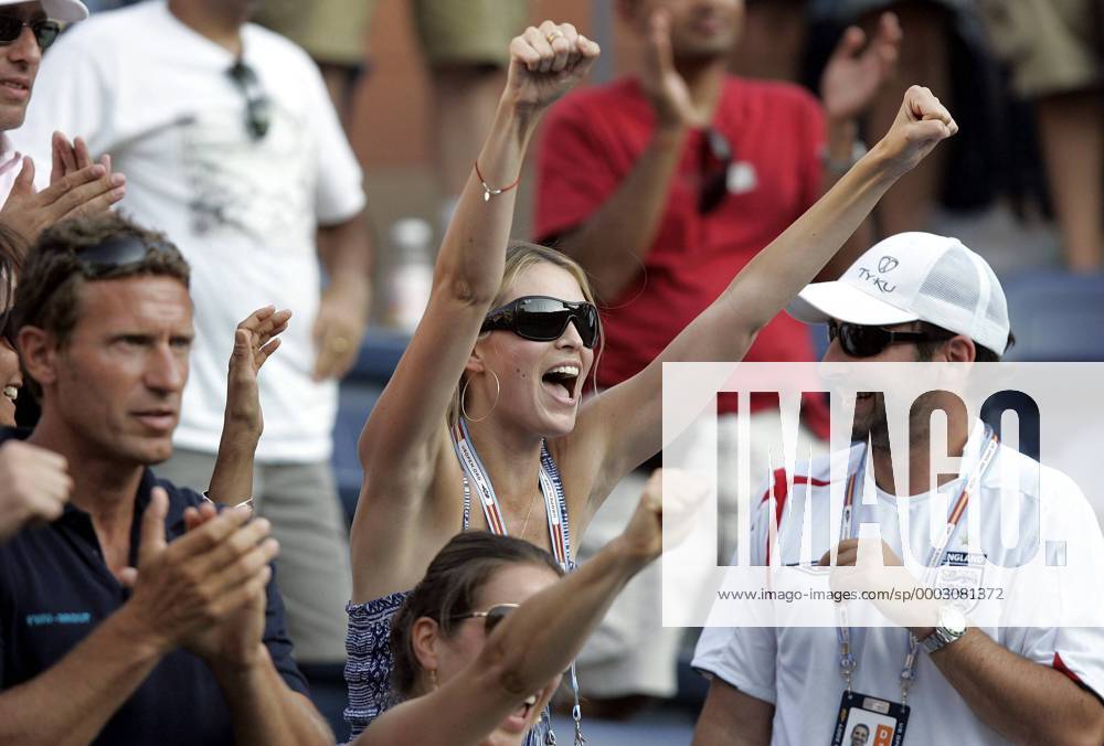 Schauspielerin Sara Foster (USA), Freundin von Thomas Haas (Deutschland) jubelt Tennis Herren US Open 2007, Grand Slam, ATP Tour o0 Tribüne Gruppe Flushing Meadow New York, NY, N Y Freude, Tennis Herren US Open 2007, Grand Slam, ATP Tour o0 Tribüne Gruppe Flushing Meadow New York, NY, N Y Freude,