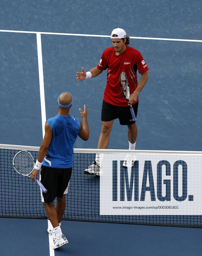Thomas Haas (Deutschland, re.) und James Blake (USA) Tennis Herren US Open 2007, Grand Slam, ATP Tour Gruppe Flushing Meadow New York, N Y, NY Tennis Herren US Open 2007, Grand Slam, ATP Tour Gruppe Flushing Meadow New York, N Y, NY