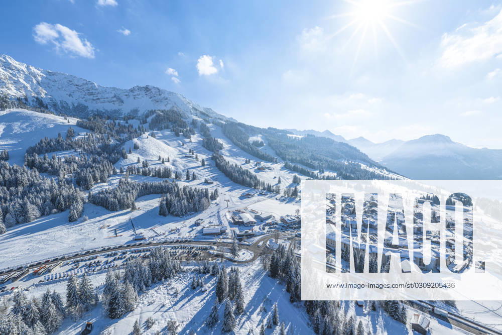 Snow, sun and blue sky, ideal conditions for winter sports in Bad Hindelang Oberjoch Perfect winter day at Oberjoch in Oberallgäu Bad Hindelang Oberjoch Bavaria Germany