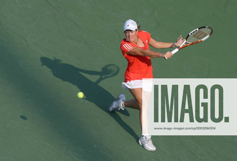 Justine Henin (Belgien) Tennis Damen US Open 2007, Grand Slam, WTA Tour Einzelbild Flushing Meadows New York, NY, N Y Dynamik, Tennis Damen US Open 2007, Grand Slam, WTA Tour Einzelbild Flushing Meadows New York, NY, N Y Dynamik,