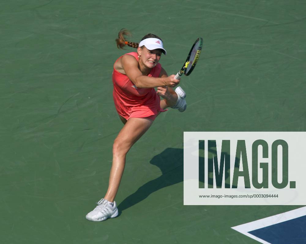 Anna Chakvetadze (Russland) Tennis Damen US Open 2007, Grand Slam, WTA Tour Einzelbild Flushing Meadow New York, NY, N Y Dynamik, Tennis Damen US Open 2007, Grand Slam, WTA Tour Einzelbild Flushing Meadow New York, NY, N Y Dynamik,