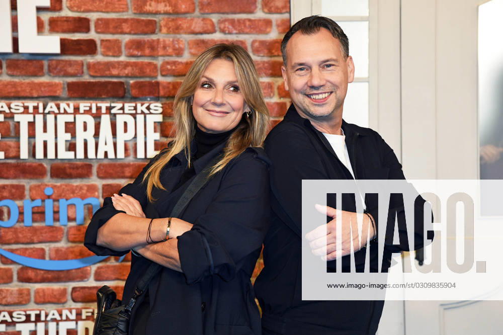 Kim Fisher, Sebastian Fitzek at the premiere of the Amazon Prime Video series of Sebastian Fitzeks THE THERAPY at Zoo Palast in Berlin on 23 10 2023.