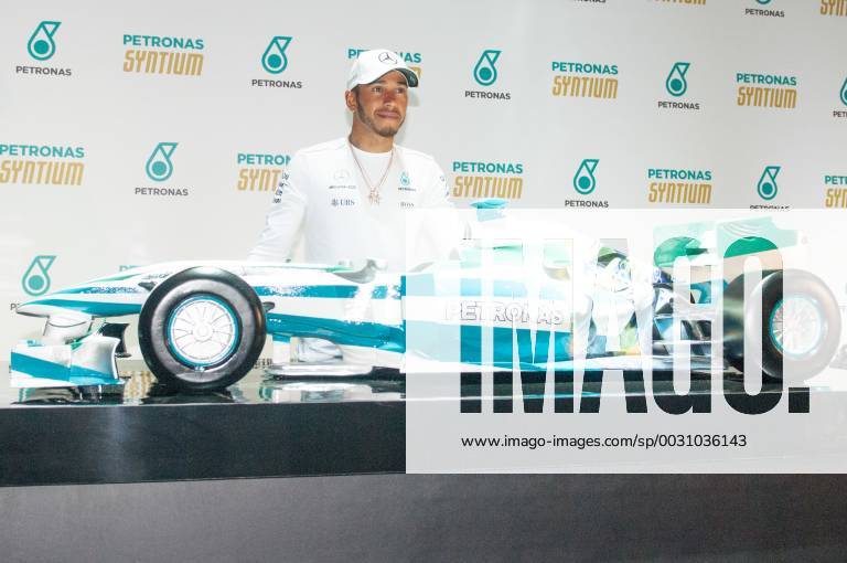 Coletiva Lewis Hamilton SÃO PAULO, SP - 08.11.2017: COLETIVA LEWIS HAMILTON - Lewis Hamilton during Lewis Hamilton Collective held at Vila Olímpia in São Paulo, SP. (Photo: Fábio Guinalz Fotoarena) x1423095x FábioxGuinalz