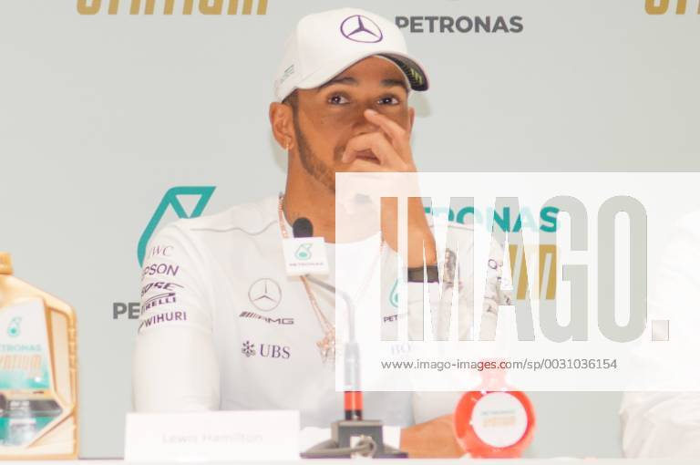 Coletiva Lewis Hamilton SÃO PAULO, SP - 08.11.2017: COLETIVA LEWIS HAMILTON - Lewis Hamilton during Lewis Hamilton Collective held at Vila Olímpia in São Paulo, SP. (Photo: Fábio Guinalz Fotoarena) x1423106x FábioxGuinalz