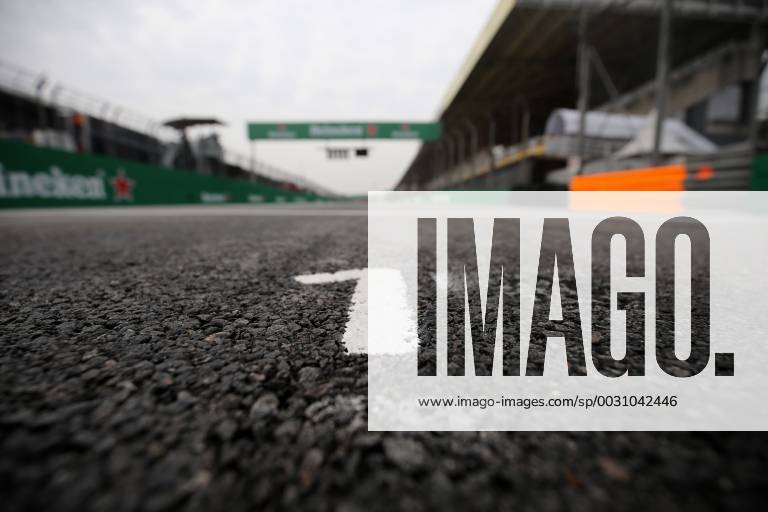 - SPORT 09.11.2017 - Circuti Atmosphere Brazilian Grand Prix, Sao Paulo, Interlagos 9 - 12 November 2017 09.11.2017 - Circuti Atmosphere