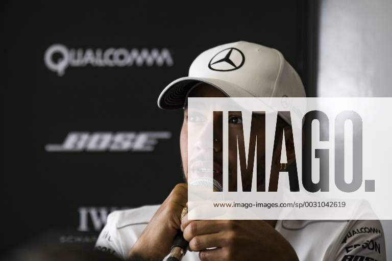 Sao Paulo, Sao Paulo, Brazil - Nov, 2017 - Sao Paulo, Sao Paulo, Brazil - In the photo the English pilot LEWIS HAMILTON (Mercedes AMG Petrona), during a press conference PK Pressekonferenz This Thursday (9) the Formula 1 teams make the final preparations for the Brazilian Formula 1 Grand Prix that takes place next Sunday. Preparations for the Formula 1 GP Brazil - ZUMAc168 20171109_zap_c168_002