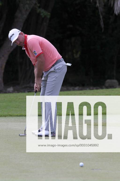 Northern Irish golfer Graeme McDowell competes at the PGA Golf Herren s OHL Classic at Mayakoba in Playa del Carmen, Quintana Roo, Mexico, 09 November 2017. The 11th edition of the tournament with a 7.1 million dollar award will grant the winner a direct pass to Augusta s Masters. OHL Classic at Mayakoba in Playa del Carmen !ACHTUNG: NUR REDAKTIONELLE NUTZUNG!