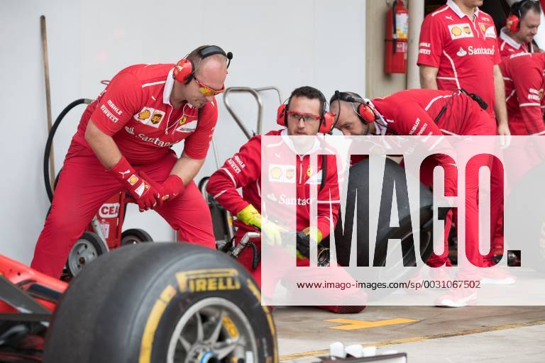 Sao Paulo, Sao Paulo, Brazil - Preparation for the free practice for the Formula One Grand Prix of Brazil at Interlagos circuit, in Sao Paulo, Brazil. The grand prix will be celebrated next Sunday, November 12. Formula One Grand Prix of Brazil 2017 - ZUMAl146 20171111_zaf_l146_034