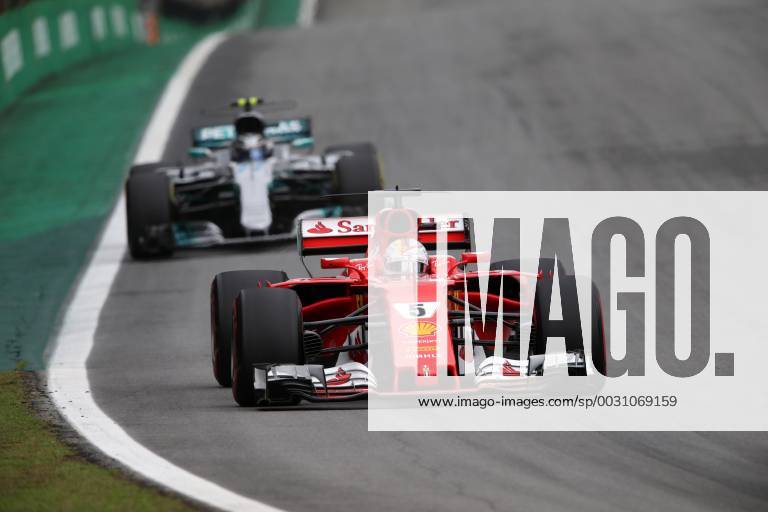 Free Practice 3, Sebastian Vettel (GER) Scuderia Ferrari SF70H and Valtteri Bottas (FIN) Mercedes AMG F1 W08 Brazilian Grand Prix, Sao Paulo, Interlagos 9 - 12 November 2017 11.11.2017 - Free Practice 3, Sebastian Vettel (GER) Scuderia Ferrari SF70H and Valtteri Bottas (FIN) Mercedes AMG F1 W08
