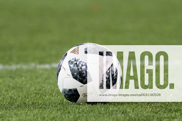 Adidas Telstar 18 during the friendly match between Belgium and Japan on November 14, 2017 at the Jan Breydel stadium in Bruges, Belgium. Friendly match 2017 2018 Imagesx xGerritxvanxKeulenxIVx 9306824
